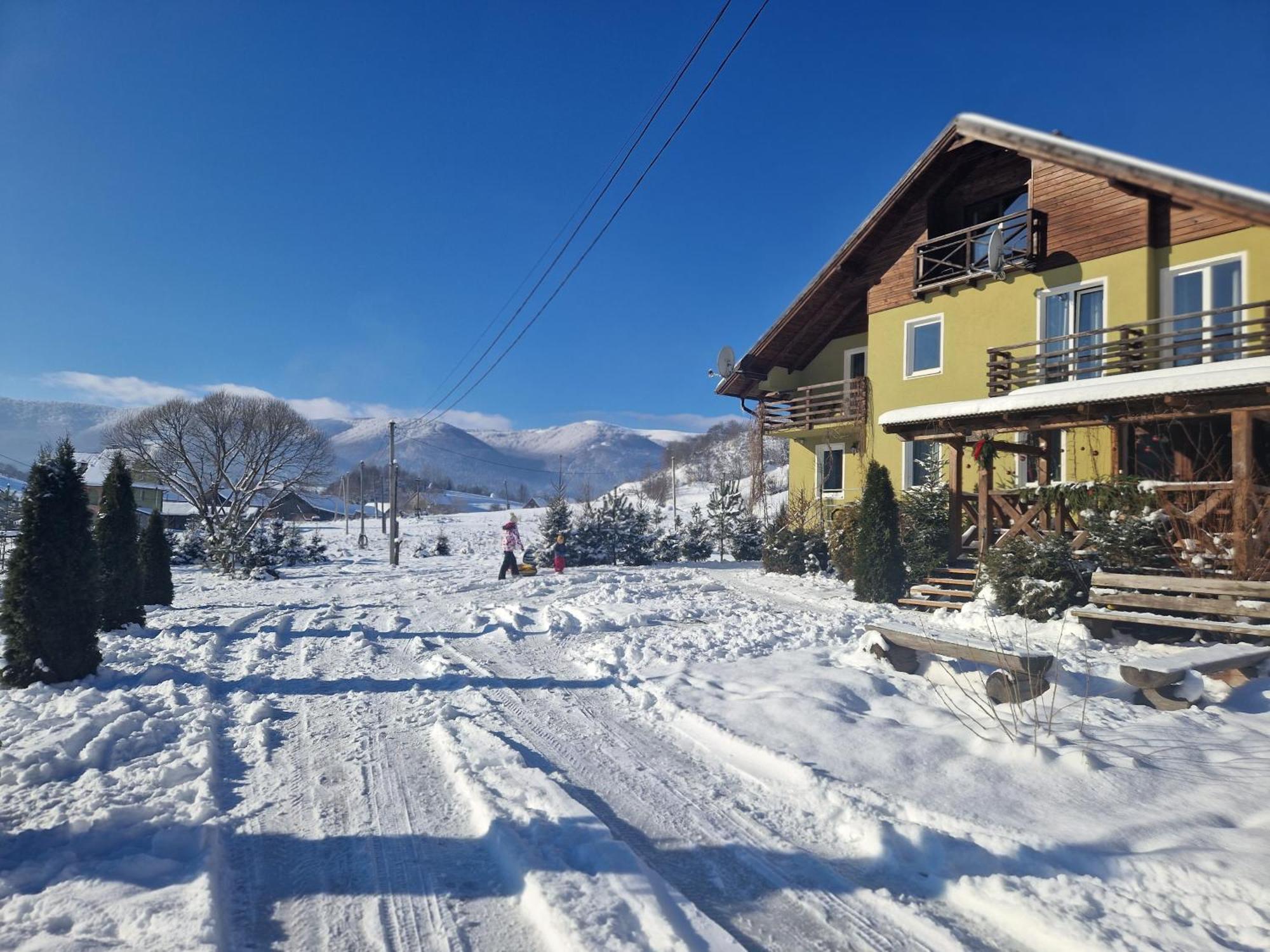 Вілла Річка Exterior photo